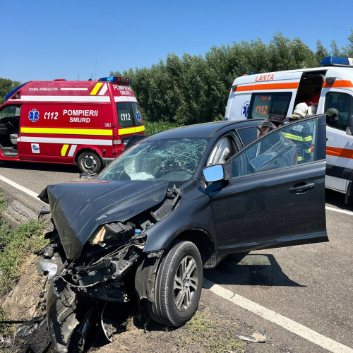 Fetiță de trei ani, decedată într-un accident rutier la Bunesti