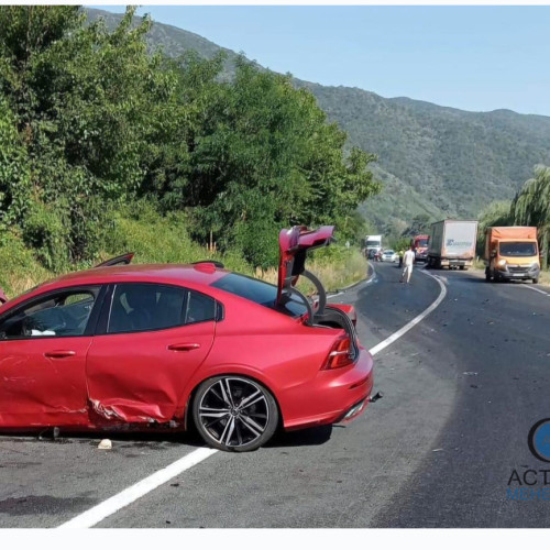 Accident rutier în localitatea Toplet pe DN 6