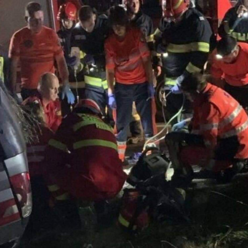 Accident grav pe DJ 105, la limita județelor Sibiu și Brașov