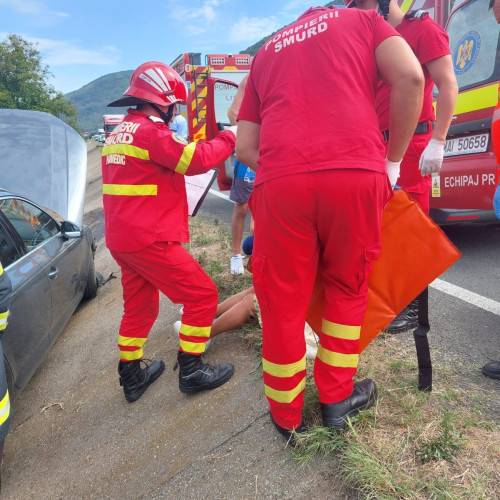 Accident rutier între două autoturisme pe Valea Cernei