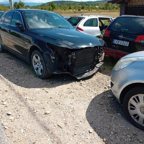 Nerespectarea legii privind depoluarea vehiculelor scoase din uz în comuna Bengești-Ciocadia