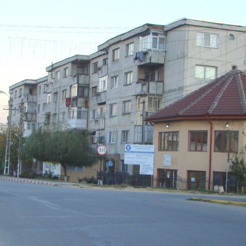 Incident violent la Mătăsari: un bărbat reținut pentru distrugere