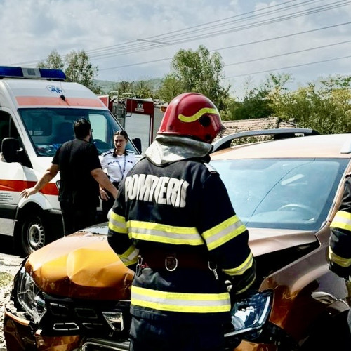 Accident de circulație la Budești: un copil și un adult răniți