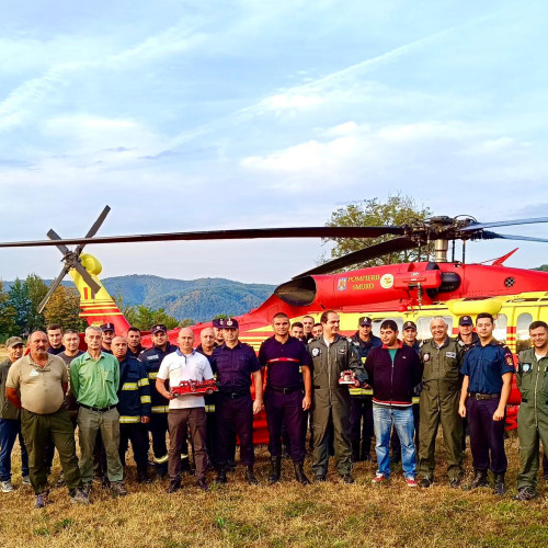 Incendiul de fond forestier din comuna Pădăș a fost stins