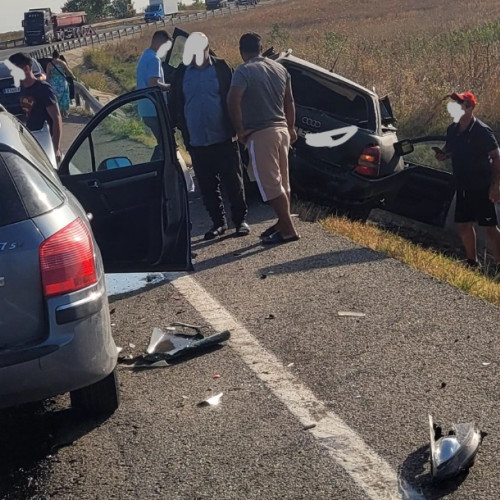 Accident rutier pe DN 56, în apropiere de Radovan