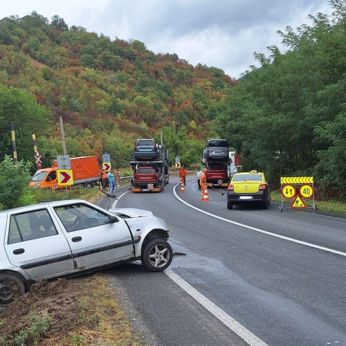 Accident pe DN 6 între Toplet și Băile Herculane