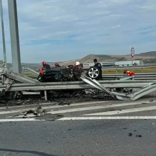 Accident rutier tragic pe autostrada A3: un șofer a murit după ce mașina s-a răsturnat