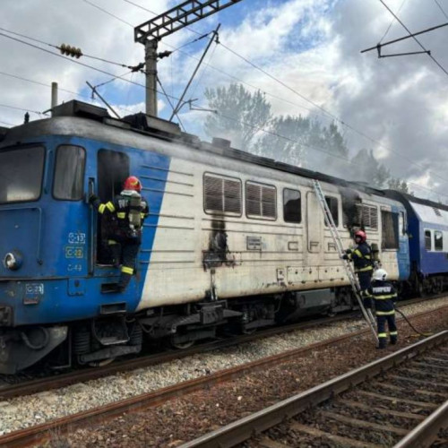 Incendiu la locomotiva unui tren în Gara Iclod