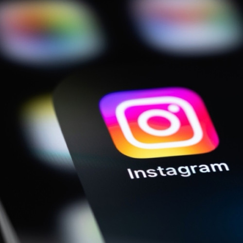 Instagram introduce conturi pentru adolescenți cu restricții de confidențialitate pentru părinți