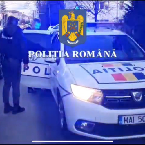 Destructurarea unei rețele de trafic de migranți operând din România