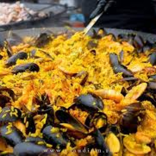 Festivalul fructelor de mare și deliciilor turcești la Târgu Jiu