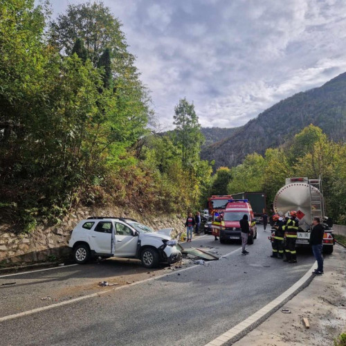 Accident rutier pe DN 66 în Defileul Jiului