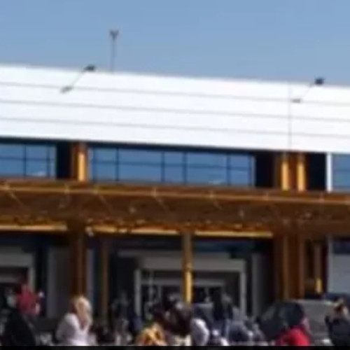 Scandal pe aeroportul din Cluj-Napoca din cauza întârzierilor la un zbor spre Madrid