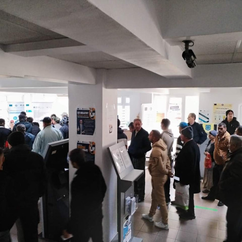 AJOFM Gorj a organizat o mini bursă a locurilor de muncă în construcții
