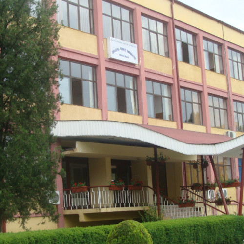 Incident scandalos la Colegiul Național &quot;Mircea cel Bătrân&quot; din Râmnicu Vâlcea