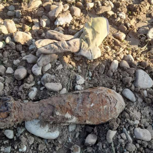 Bombă de artilerie din Al Doilea Război Mondial descoperită în satul Cihei