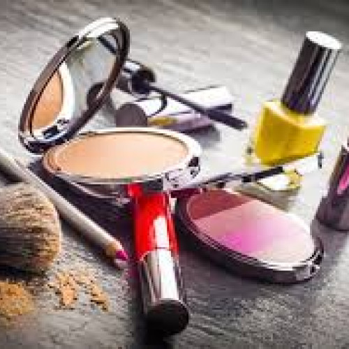 Substanțe chimice periculoase descoperite în cosmeticele europene