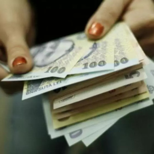Un antreprenor din Italia, Adrian Ionila, oferă salarii mari, dar nu reușește să angajeze personal