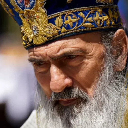 Decizia Sfântului Sinod: Arhiepiscopul Tomisului, exclus de la liturghii în alte eparhii