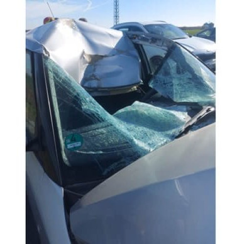 Accident rutier pe DN1, o tânără de 22 de ani internată la spital