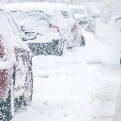 Avertizări meteorologice ANM: Coduri galbene, portocalii și roșii pentru diverse zone din țară