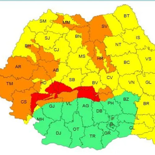 Avertizări de vreme severă în întreaga țară