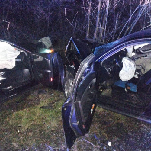 Accident rutier pe DN 6, două persoane rănite în Caraș-Severin