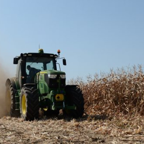 Cererile pentru finanțarea accizei la motorină în agricultură, deschise în decembrie 2024