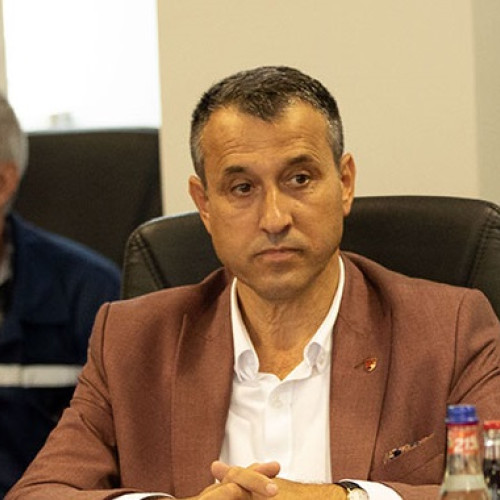 Liderii sindicali discută despre deficitul de personal la Complexul Energetic Oltenia
