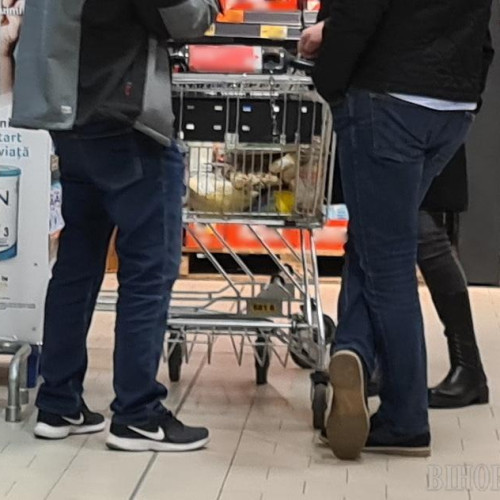 Tentativa de furt la Târgu Cărbunești: un tânăr prins în flagrant