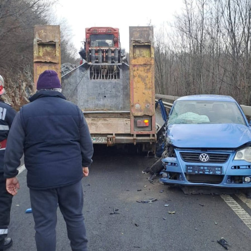 Accident rutier pe DN 66 în localitatea Merisor