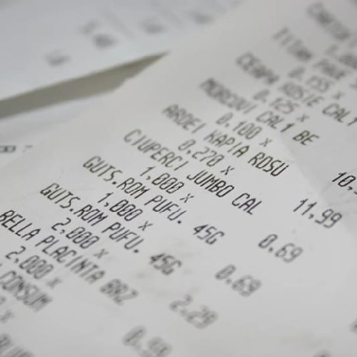 Magazinele nu vor mai fi obligate să emită bon fiscal pentru plățile cu cardul