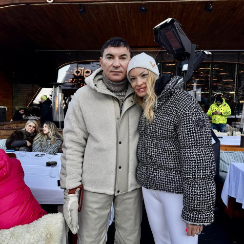 Valentina Pelinel și Cristi Borcea, țintiți de ironii pe rețelele de socializare