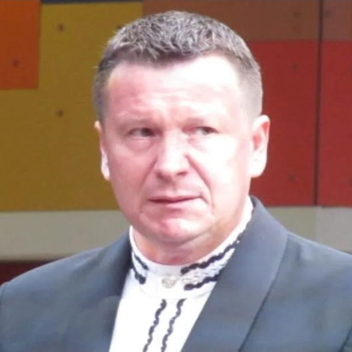 Aurel Tamas, artist popular, dat în judecată de Primarul Clujului pentru o construcție ilegală