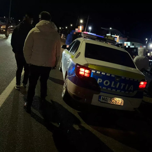 O fată de 12 ani a sărit de pe o clădire în Lupeni