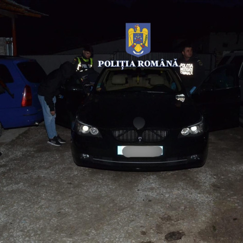 VIDEO: Percheziții în Gorj. Doi bărbați au fost reținuți pentru înșelăciuni în mediul online