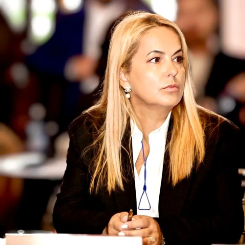 Fosta soție de interlop, numită secretar general în Ministerul Culturii