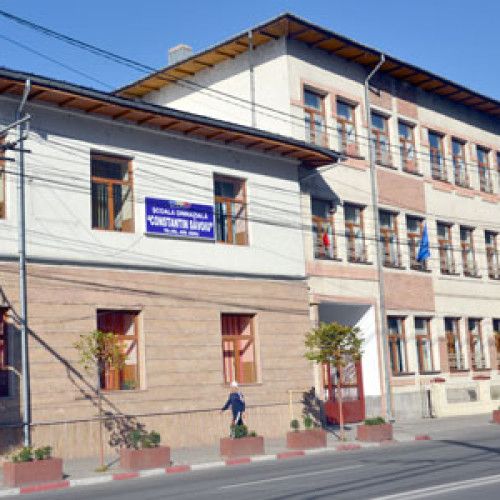Schimbări la Școala Gimnazială &quot;Constantin Savoiu&quot; din Târgu Jiu