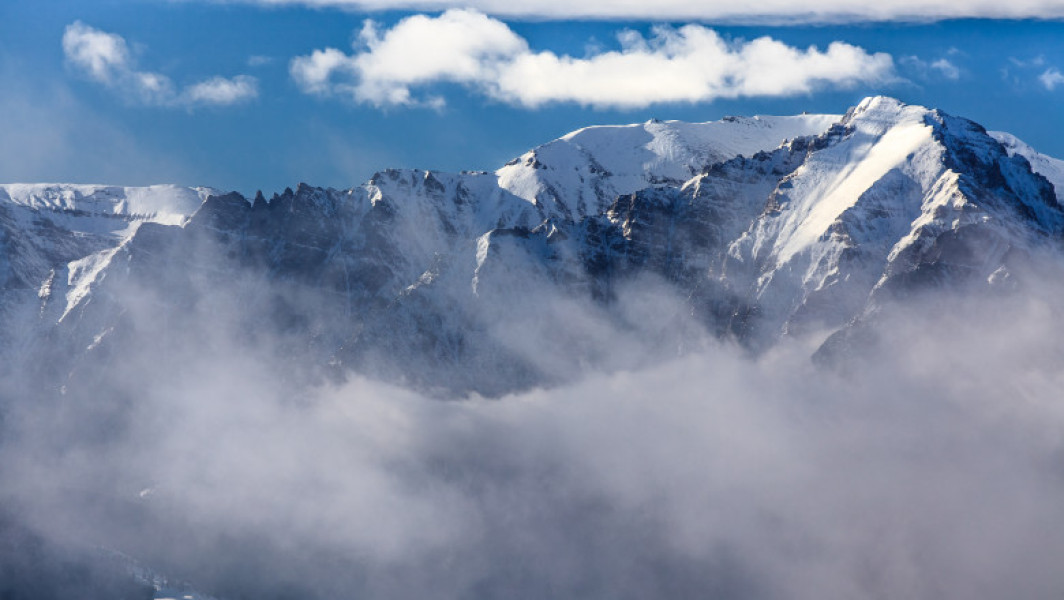 Risc de avalanșe în Munții Făgăraș și Bucegi