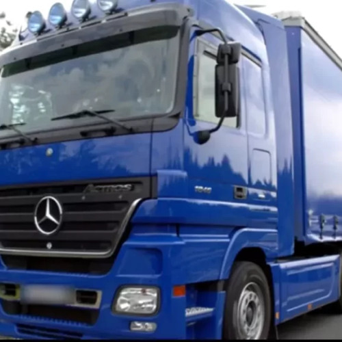 Vameșii descoperă 50 de kilograme de cocaină într-un camion pe autostrada A8