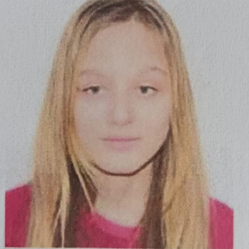 Fata de 17 ani din comuna Fărcășești a dispărut