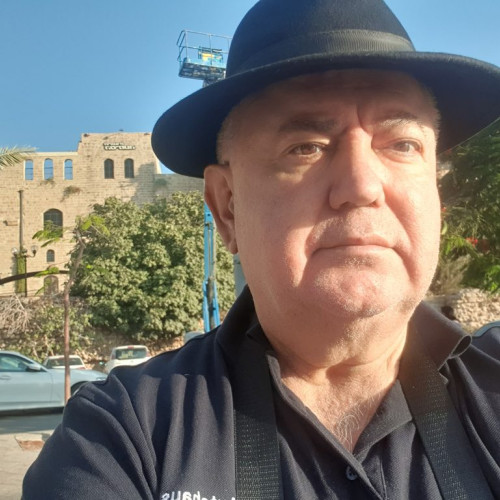 Fostul viceprimar de la Târgu-Cărbunești susține candidatura lui Călin Georgescu
