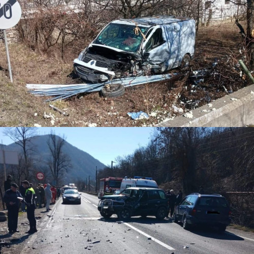 Accident rutier grav pe DN6, la Baile Herculane