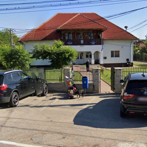 Autoritățile locale construiesc un parc fotovoltaic în satul Bobu