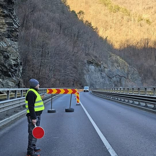 Lucrări de protecție a versanților pe DN7