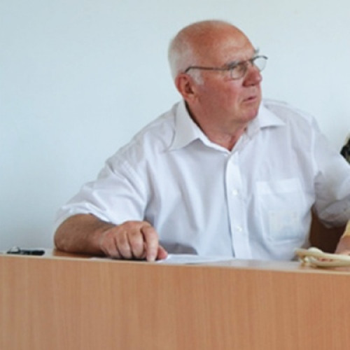 A decedat Gheorghe Cioplean, medic de familie renumit din Baia de Fier