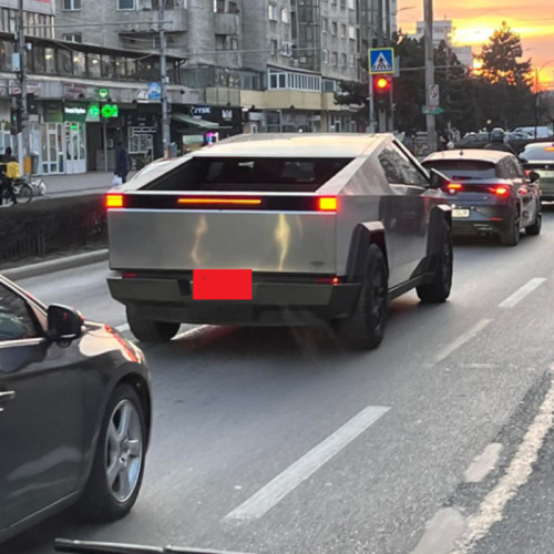 Serena Williams și achiziția Tesla Cybertruck într-o lume a super-vehiculelor