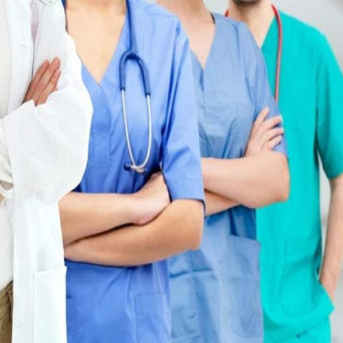 Modificările legislative afectează medicii și stomatologii din România