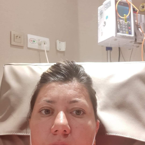 Simona Stancescu din Baia de Fier se luptă din nou cu cancerul