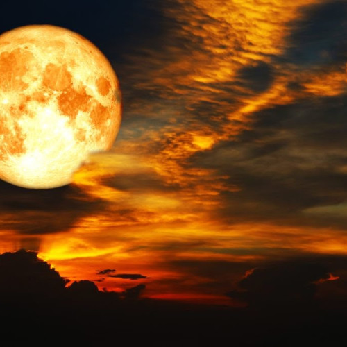 Eclipsă totală de Lună pe 14 martie 2025